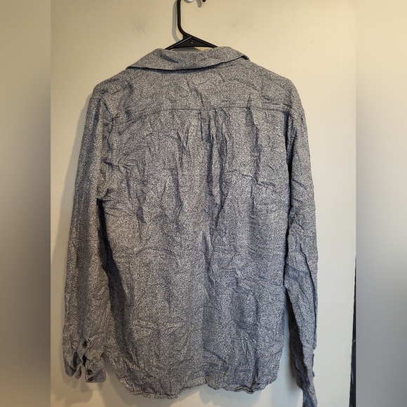 Vans Gray Button-Up Shirt, Size Medium - Picture 2 of 5